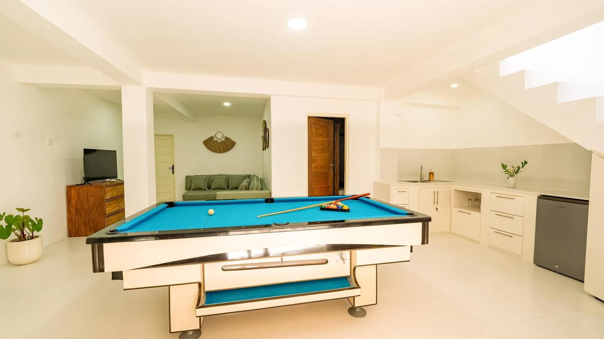 Spacious 3 Bedroom Villa With Private Pool And Billiards Seminyak  Indonesia